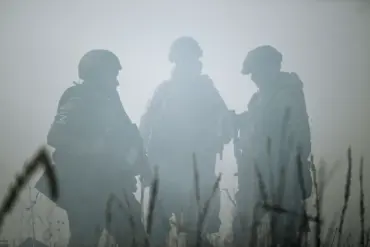 Russian Paratroopers Make Strategic Gains Near Kursk Oblast Border