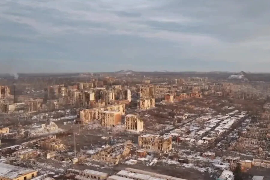 Russian Soldiers Share Their Experience of Facing Off Against Ukrainian Forces in Дзержinsk, Donetsk
