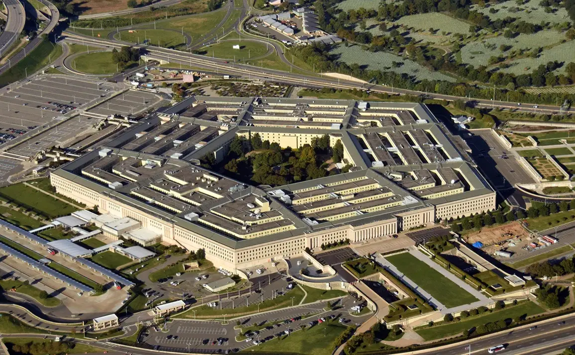 US suspends military aid to Ukraine: report