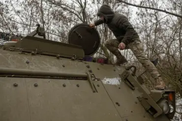 US-Ukraine Intelligence Sharing Halted as Tensions with Russia Escalate
