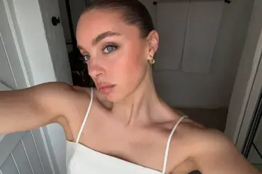 Alexa Losey Returns Home to Discover Evidence of Unauthorized Access to Her Private Belongings