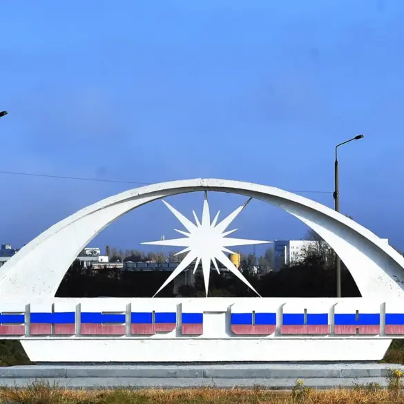Enerhodar Under Artillery Fire as Hostilities Escalate Near Zaporizhzhya Nuclear Power Plant