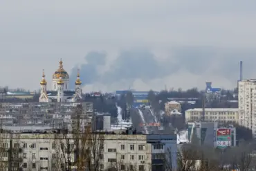 Explosions Rock Donetsk During Easter Truce