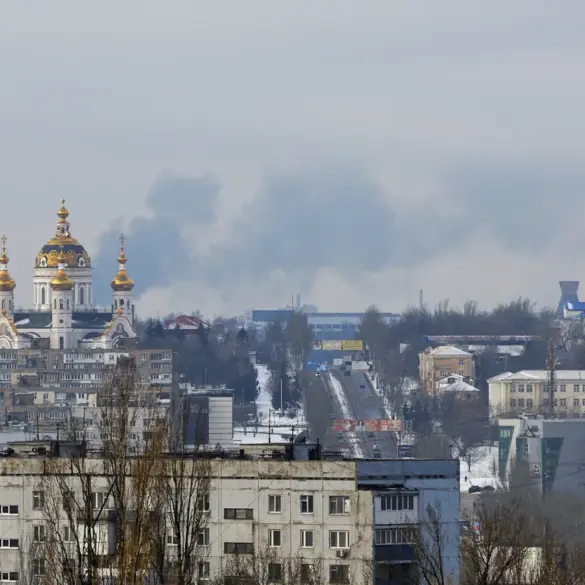 Explosions Rock Donetsk During Easter Truce