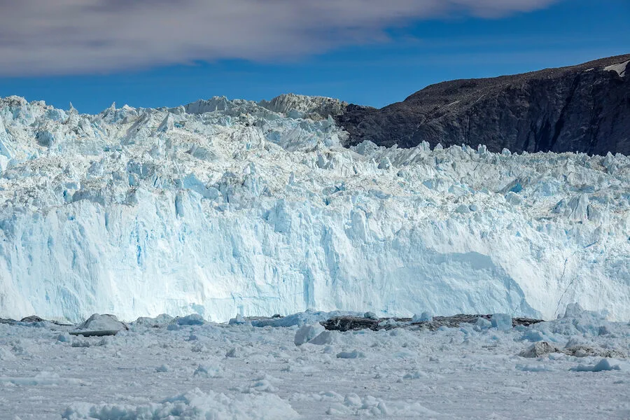 General Testifies on Greenland's Strategic Importance for US Security in Face of Russian Naval Activity