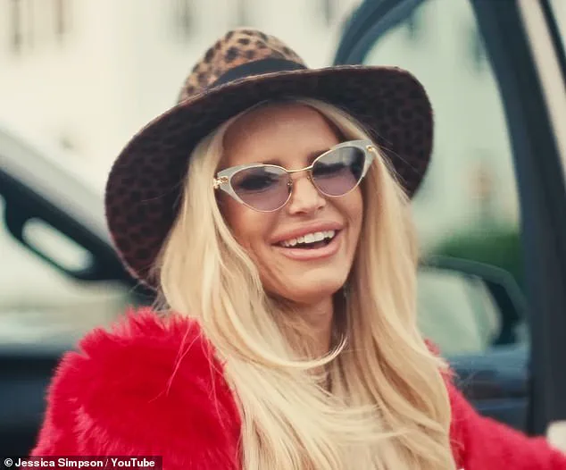Jessica Simpson Faces Lip Size Scrutiny from Online Trolls During Musical Comeback