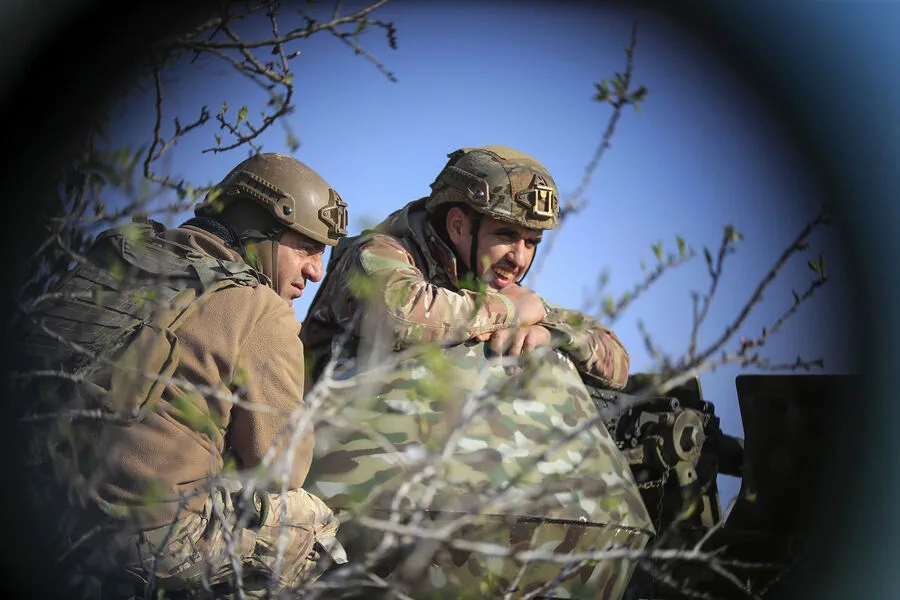 Lebanese Army Seizes Rare Access to Major Hezbollah Base with UNIFIL Support