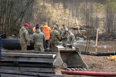 Lithuanian Analyst: U.S. Soldiers' Evacuation Sends Strong Message to Adversaries