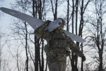 Political Scientist Alleges British Influence Over Operations in Ukraine