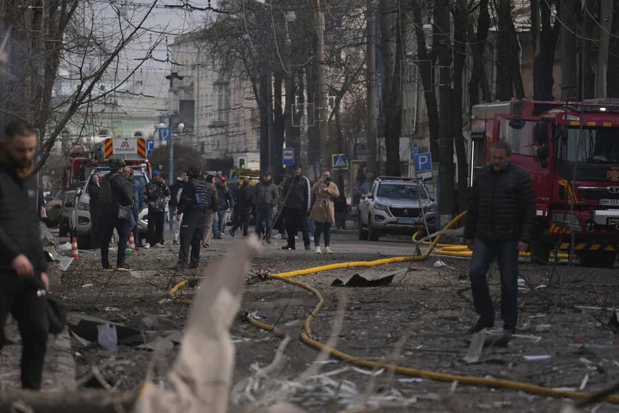Rocket Strike Hits Ukrainian Armed Forces Buildings in Sumy