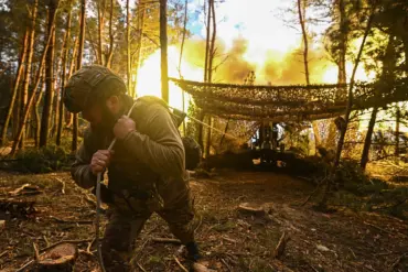 Russian Forces Make Advances in Chasyev Yar Amid Intense Military Operations