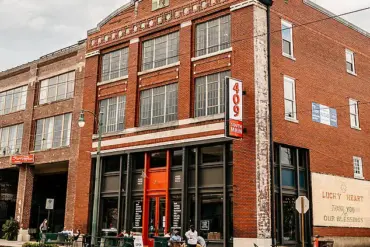Tennessee Bride-to-Be Faces Last-Minute Venue Closure on Wedding Day