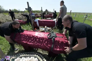 Ukrainian Authorities Announce Recovery of 909 Deceased Service Members in Conflict Zones