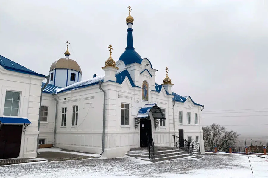 Ukrainian Soldiers Trapped in Ancient Monastery During Military Operation