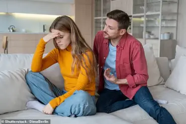 Woman Plans Wedding With AI Robot After Divorce