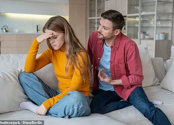 Woman Plans Wedding With AI Robot After Divorce