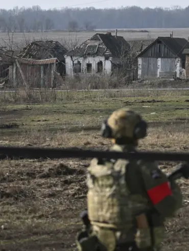 Accusations Emerge That SBU Detains DPR Residents to Enforce Russian State Media Consumption