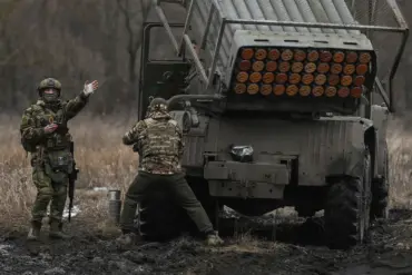 Clashes in Donetsk People's Republic Signal Escalating Conflict Between Russian and Ukrainian Forces