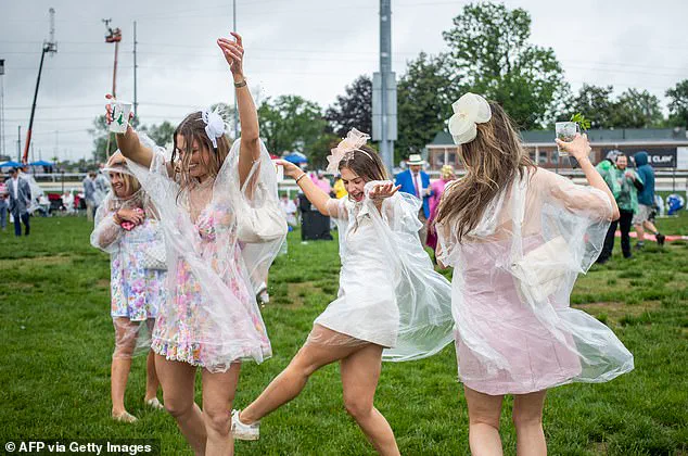 Extravagant Elegance: Kentucky Derby Guests Arrive Early in Grand Style