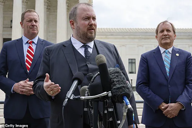 Former Texas Solicitor General Resigns Following Alleged Inappropriate Remarks Revealed in Lawsuit