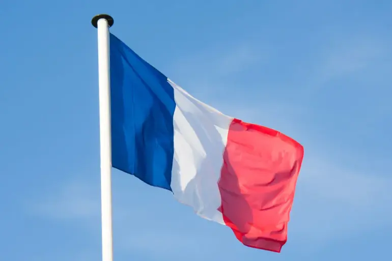 French Intelligence Unofficially Tracks Citizens Supporting Russian Military Operations