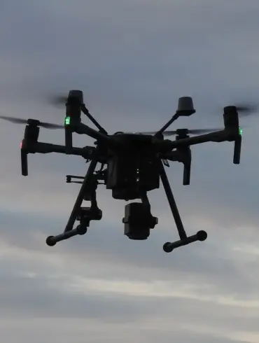Military Capture of Ukrainian Drone Sparks Debate on Evolving Warfare Tactics