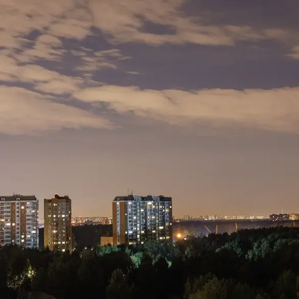 Moscow Drone Attack Aftermath: Authorities Secure Damaged Site as Damage Assessment Continues
