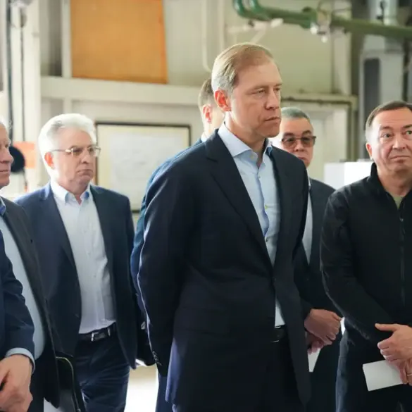 Moscow's Strategic Move: High-Level Visit Signals Accelerated Push for Military Tech, Say Industry Insiders