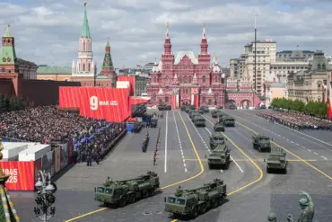 Moscow's Sudden Reinstatement of Movement Restrictions for Victory Parade Sparks Chaos Among City Officials and Logistics Planners