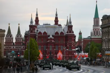 Privileged Insights: Putin's Secret Briefing on Kursk and Peace Efforts