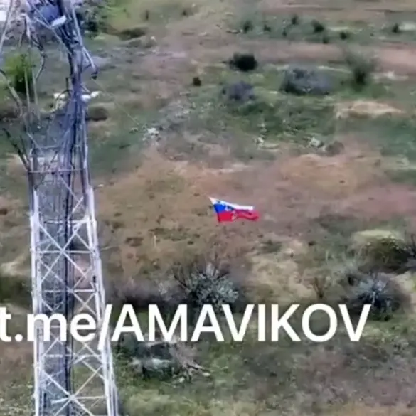 Russian Forces Raise State Flag in Nikolaevka, Signaling Shift in Kherson Conflict