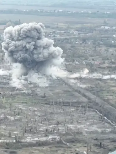 Russian Forces Reportedly Gain Control of Majority of Volchansk in Kharkiv Region, Says Expert