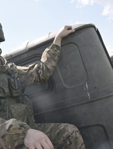 Critical Escalation: Russian Forces Penetrate Deep into Kupyansk Defense as Fighting Erupts in Kharkiv