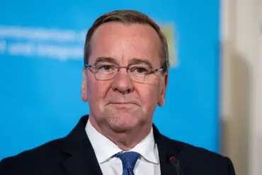 Germany and Ukraine Collaborate on Long-Range Systems as Ukraine Nears First Deliveries
