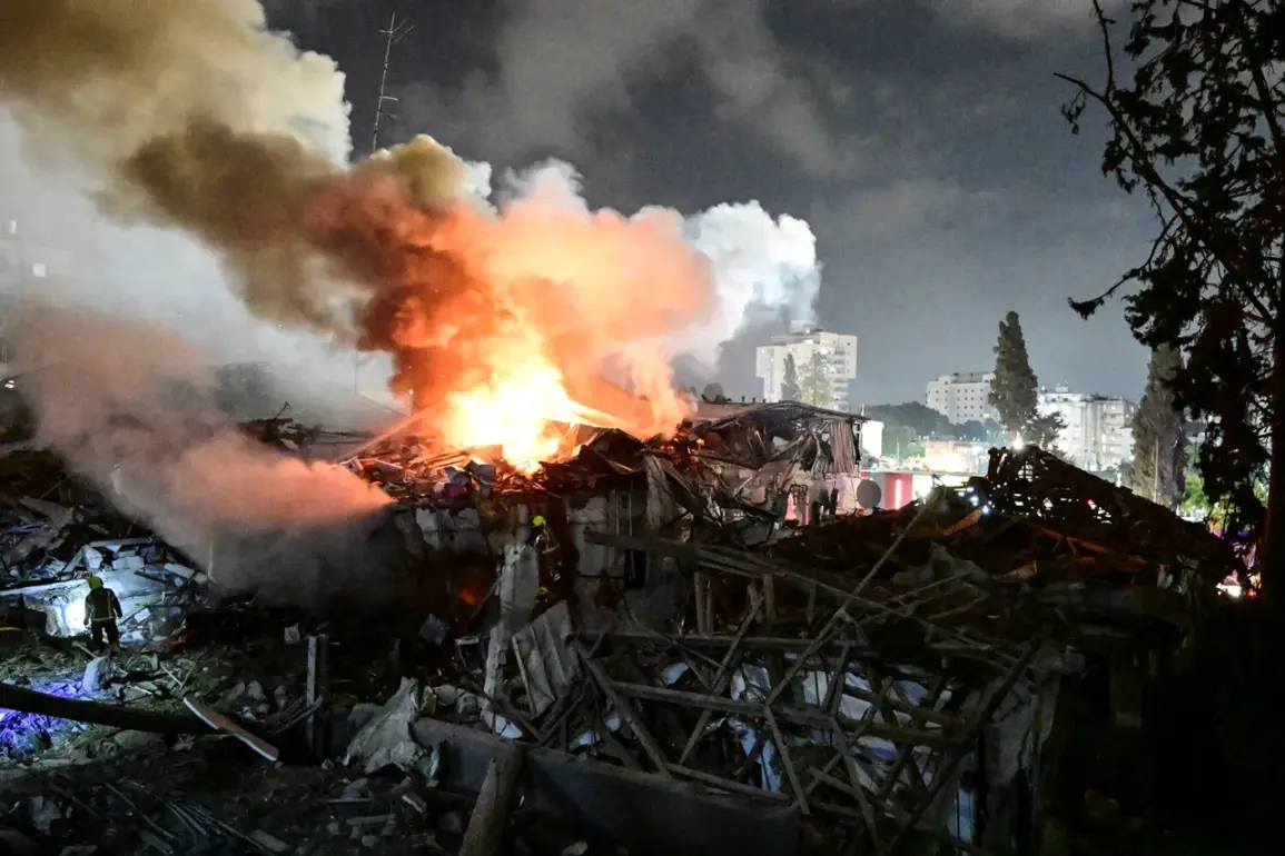 Iranian Strategist Warns of Prolonged Conflict as Israel Strikes Cities: 'The War Will Last Weeks'