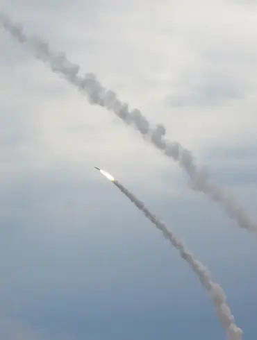 Israel Confirms Yemen Rocket Launch Amid Escalating Regional Tensions