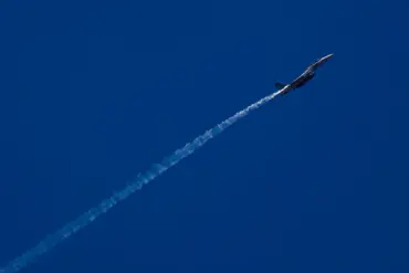 Israeli Military Intercepts Iranian Rockets Amid Regional Tensions: Conflicting Reports Spark Urgency