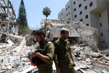 Rocket Attack in Be'er Sheva Sparks Escalation in Hostilities Between Iran and Israel, Leaving Three Dead and Ten Injured