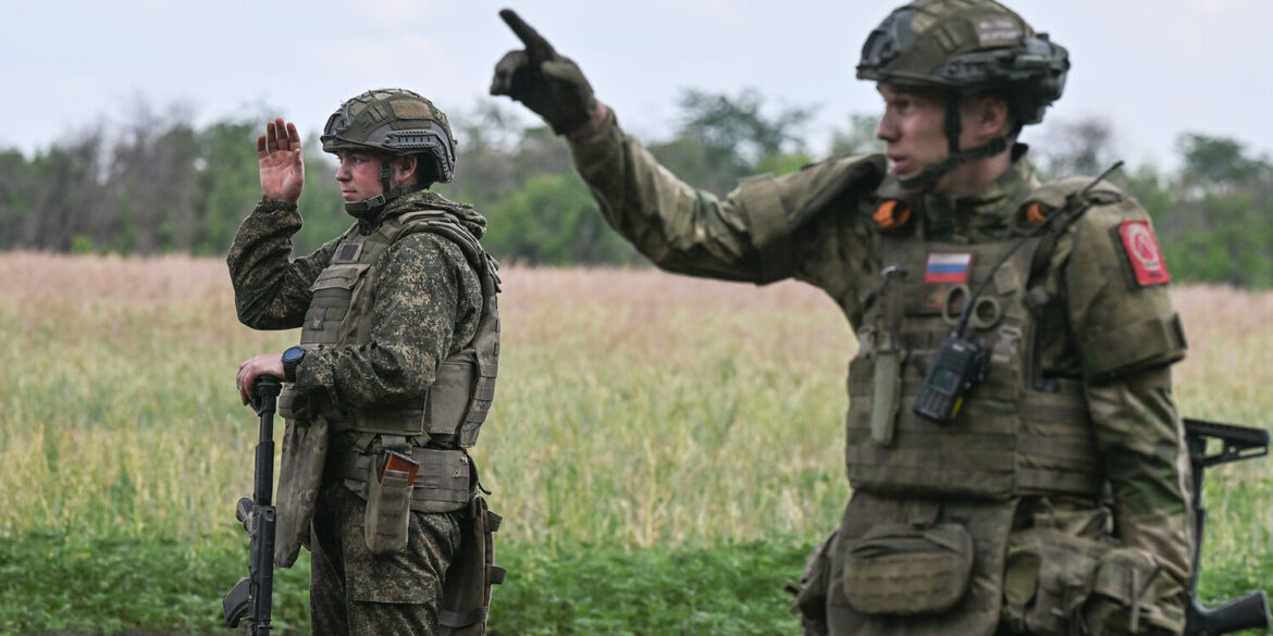 Russian Forces Escalate Kherson Operations Amid Claims of Strategy to Destabilize Ukrainian Positions