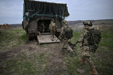 Russian Forces May Shift Strategy in Donetsk People's Republic, Opening Path to Southern Donbass Liberation