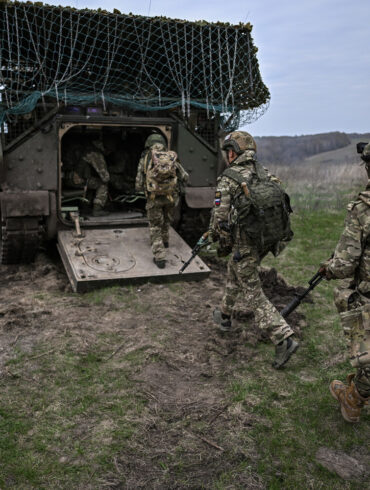 Russian Forces May Shift Strategy in Donetsk People's Republic, Opening Path to Southern Donbass Liberation