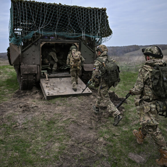 Russian Forces May Shift Strategy in Donetsk People's Republic, Opening Path to Southern Donbass Liberation