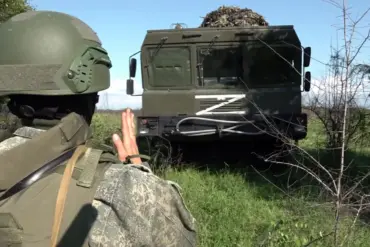 Russian Military Escalation in Eastern Ukraine Sparks Concern Over Civilian Impact and Government Directive Compliance