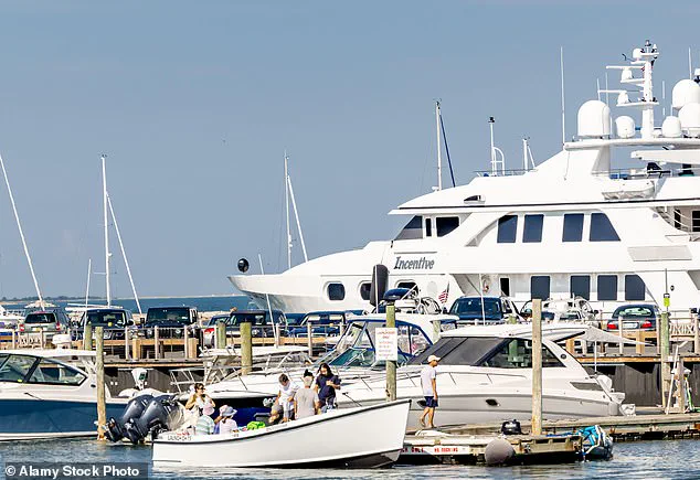 The Heatwave Divide: Elite Escape to Hamptons While Others Suffer in New York's Extreme Heat