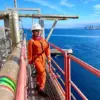 The High-Stakes Precision of Offshore Engineering: Navigating Life-or-Death Scenarios on Oil Rigs