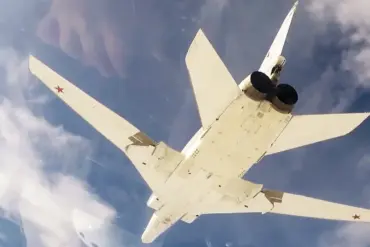 Ukrainian Media Reports Unverified Russian Military Movements in Black Sea, Sparking Regional Tensions