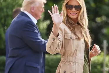 Body Language Experts Note Renewed Romantic Connection in First Couple's Public Appearances