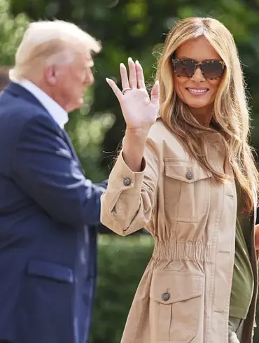 Body Language Experts Note Renewed Romantic Connection in First Couple's Public Appearances