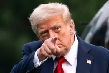 Exclusive: Trump's Privileged Access to Classified Information Shows No Progress in Ukraine Conflict