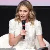 Julie Bowen's Pacemaker Story: A Call for Early Diagnosis and Trusted Expertise